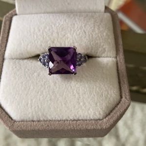 14k white gold Amethyst /diamond /tanzanite ring